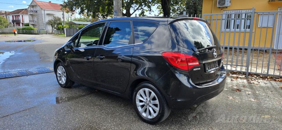 Opel - Meriva - 1.6 cdti