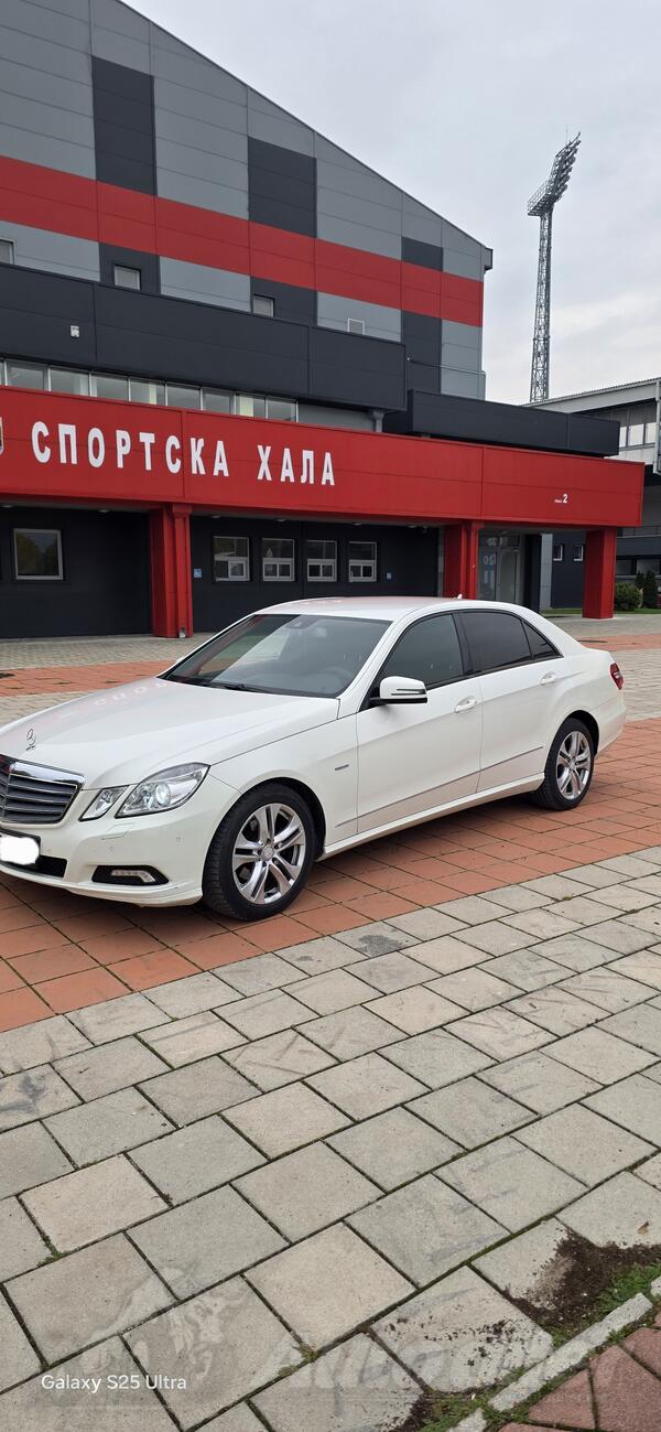 Mercedes Benz - E 220 - 200