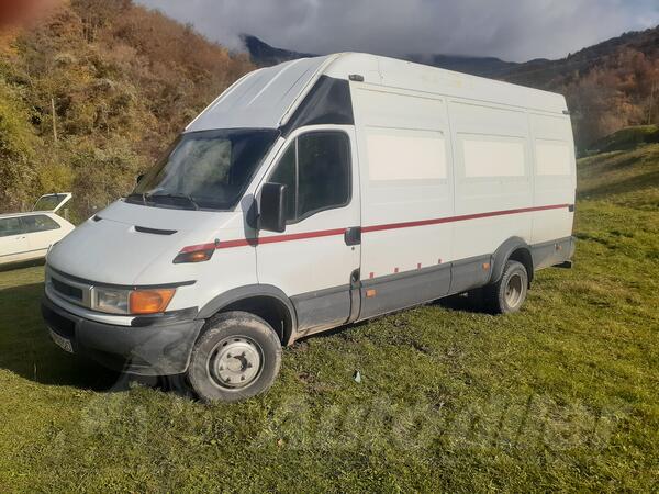 Iveco - DAILY 65c 15 v