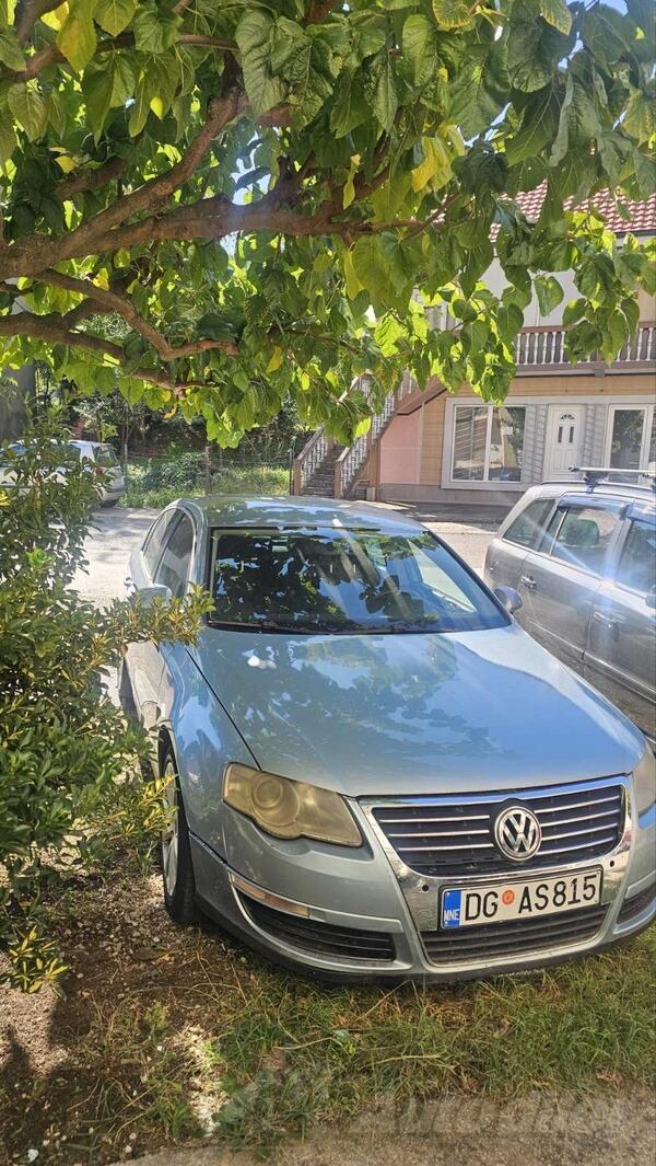 Volkswagen - Passat - 2.0