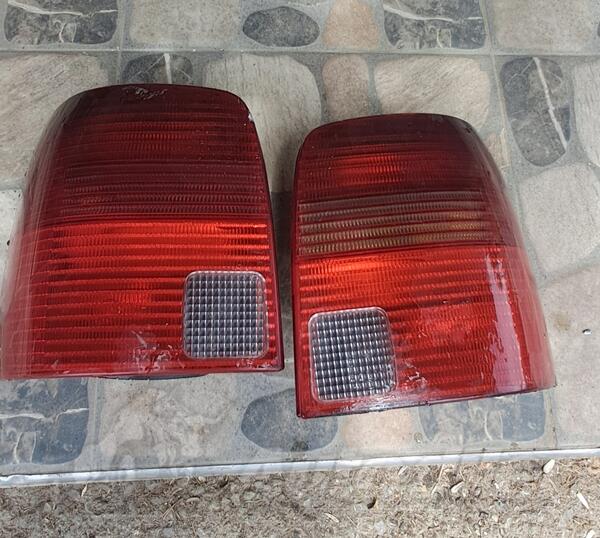 Oba stop svjetla za Volkswagen - Passat    - 2000