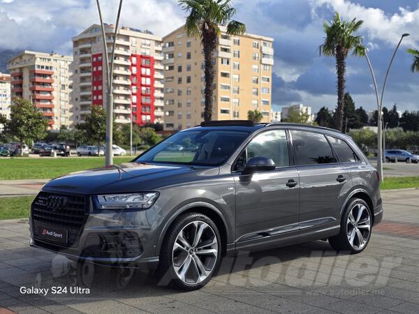 Audi - Q7 - s-line