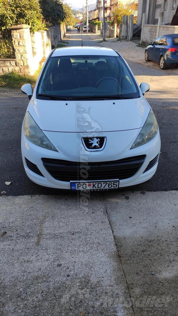 Peugeot - 207 - 1.4 hdi