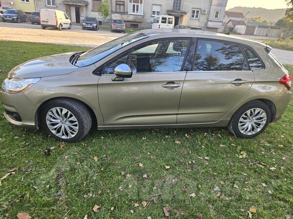 Citroen - C4 - 1.6 HDI