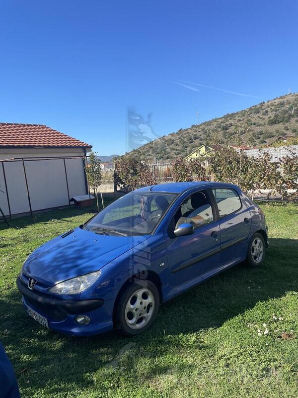 Peugeot - 206 - 1.1