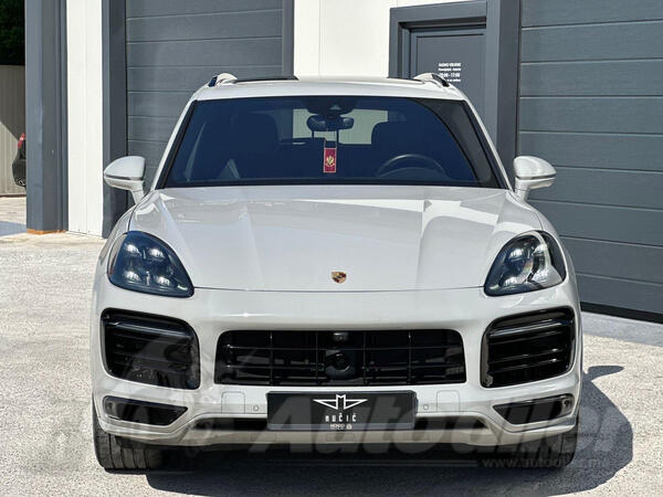 Porsche - Cayenne - S-E HYBRID 3.0