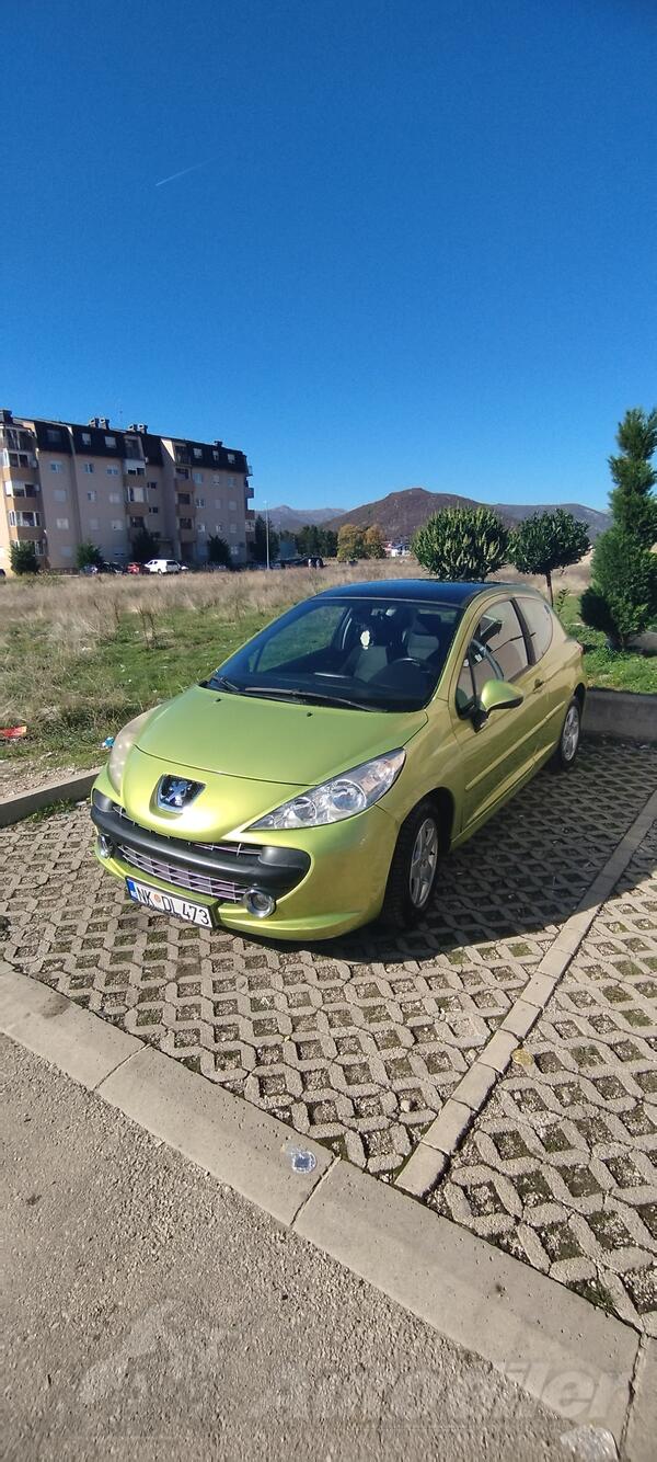 Peugeot - 207 - 1.4