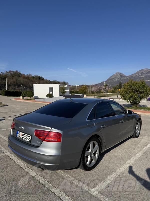 Audi - A8 - 3.0