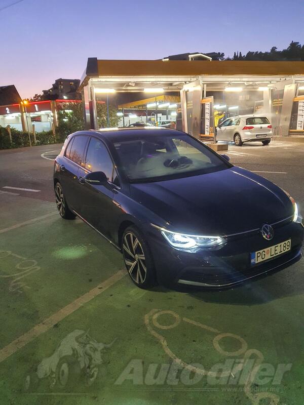 Volkswagen - Golf 8 - 1.5 etsi