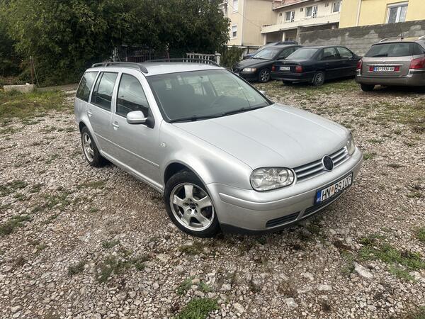 Volkswagen - Golf 4 - 1.9tdi pacific edition