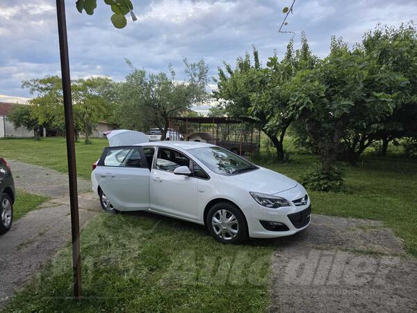 Opel - Astra - 1.6 dizel