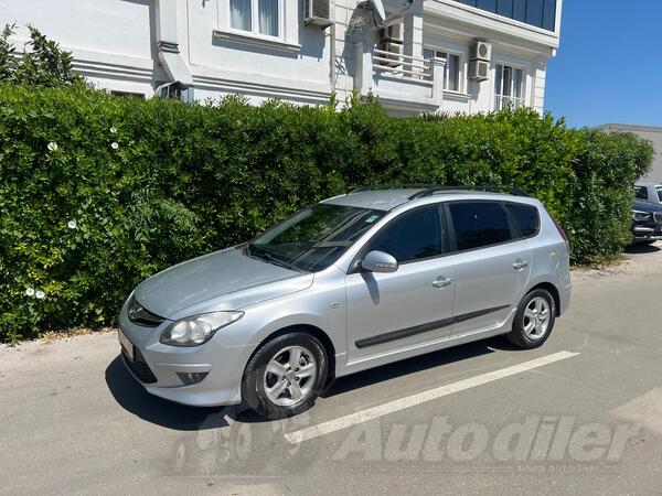Hyundai - i30 - 1.6 crdi