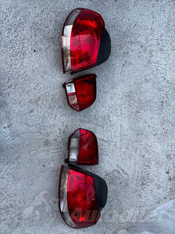 Oba stop svjetla za Volkswagen - Golf 6    - 2012