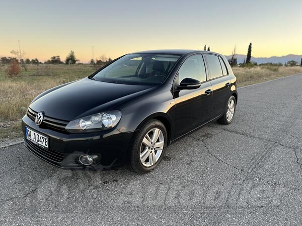 Volkswagen - Golf 6 - 1.6TDI MATCH Adidas