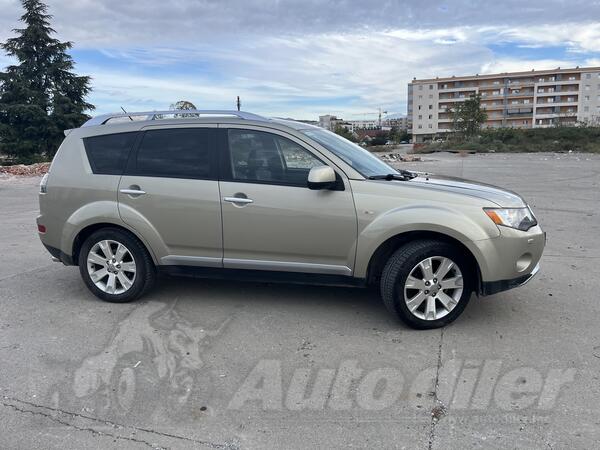 Mitsubishi - Outlander - 2.2 did 4wd