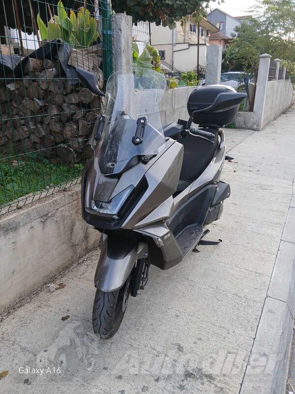 Kymco - skytown 125