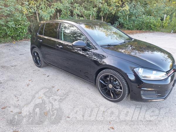 Volkswagen - Golf 7 - 1.6tdi