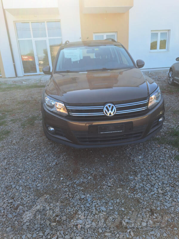 Volkswagen - Tiguan - 2.0 tdi 4motion