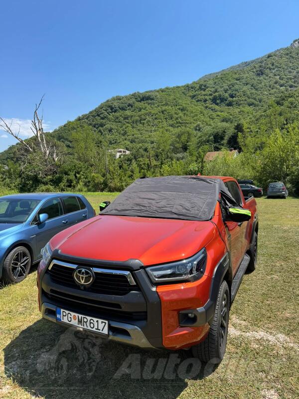 Toyota - Hilux - 2.8
