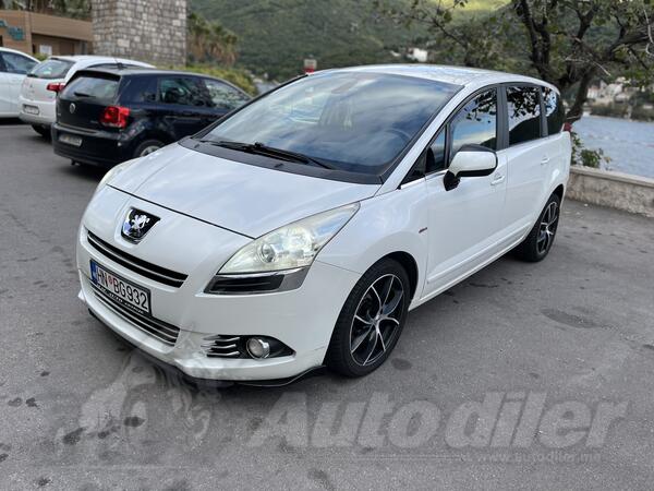 Peugeot - 5008 - 2.0