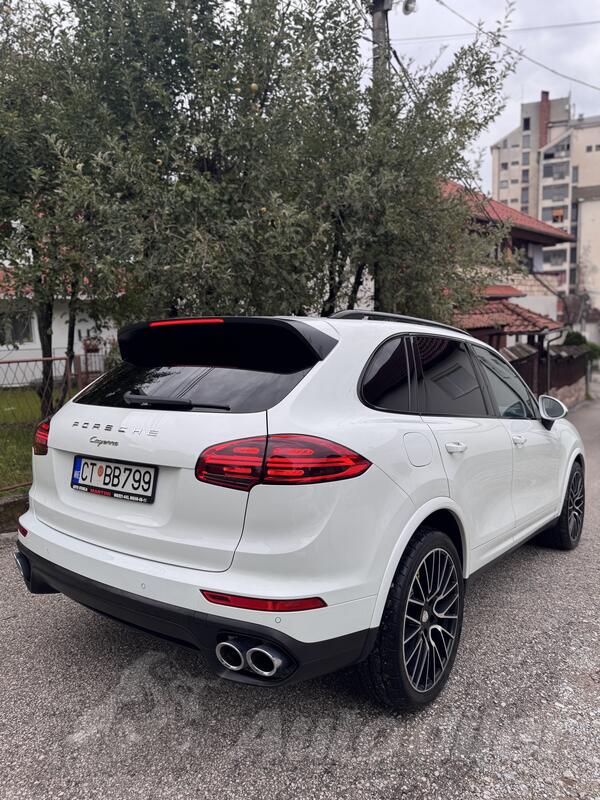 Porsche - Cayenne - 3.0