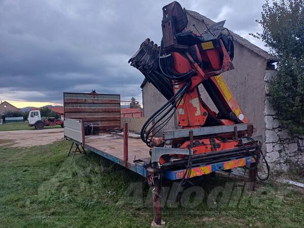 Mercedes Benz - 22 35