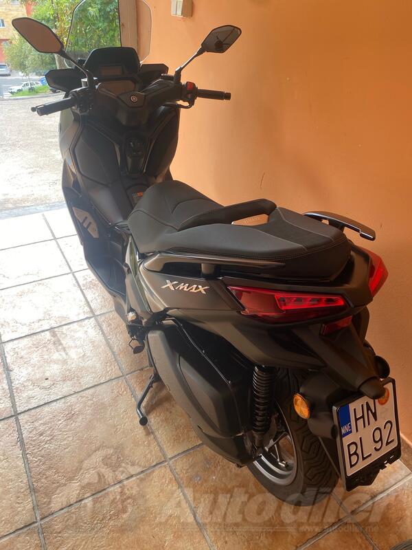Yamaha - x max tech 300