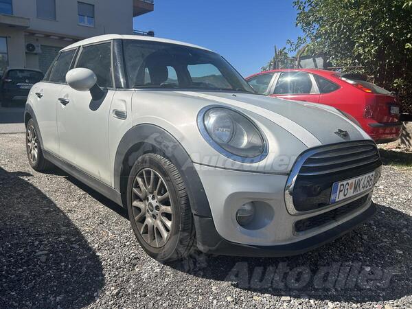 Mini - Cooper - 1.5 benz