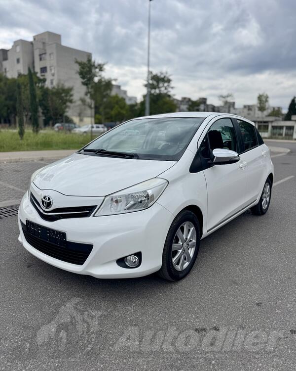 Toyota - Yaris - VT-i