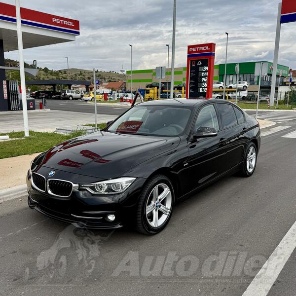 BMW - 318 - F30