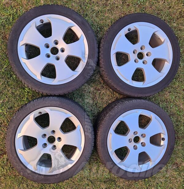 Fabričke felne i PIRELLI gume