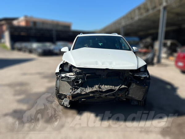 U djelovima Volkswagen - Touareg