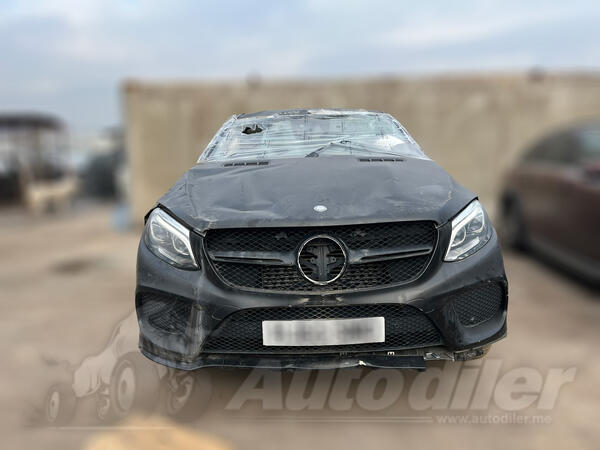 U djelovima Mercedes Benz - GLE 300