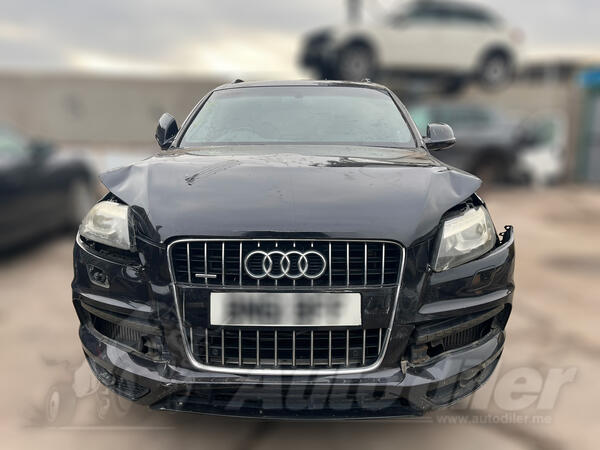 U djelovima Audi - Q7