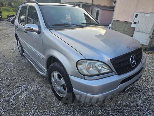 Mercedes Benz - C 320 - 2700