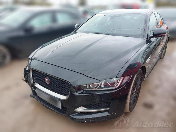 U djelovima Jaguar - XE