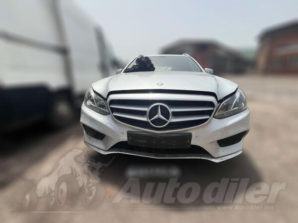 U djelovima Mercedes Benz - E 220