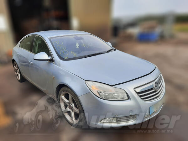 U djelovima Opel - Insignia