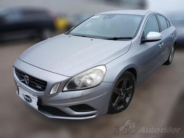 U djelovima Volvo - S60