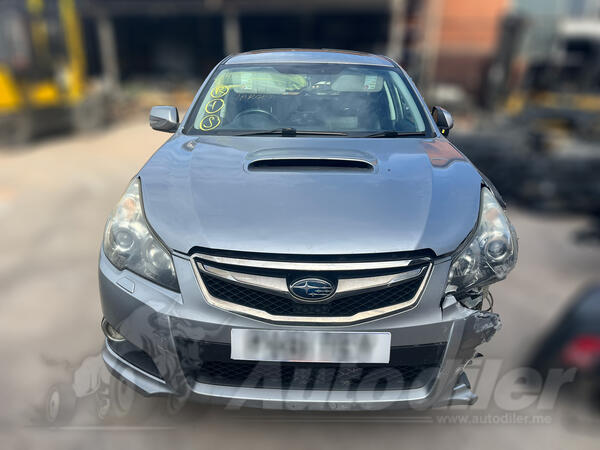 U djelovima Subaru - Legacy
