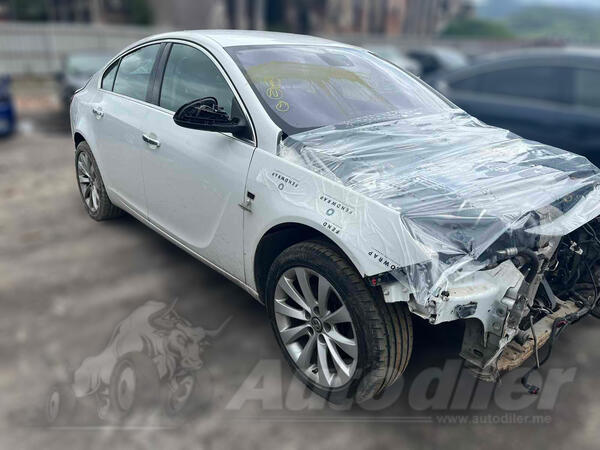 U djelovima Opel - Insignia