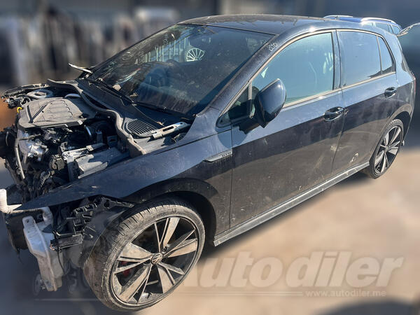 U djelovima Volkswagen - Golf 8