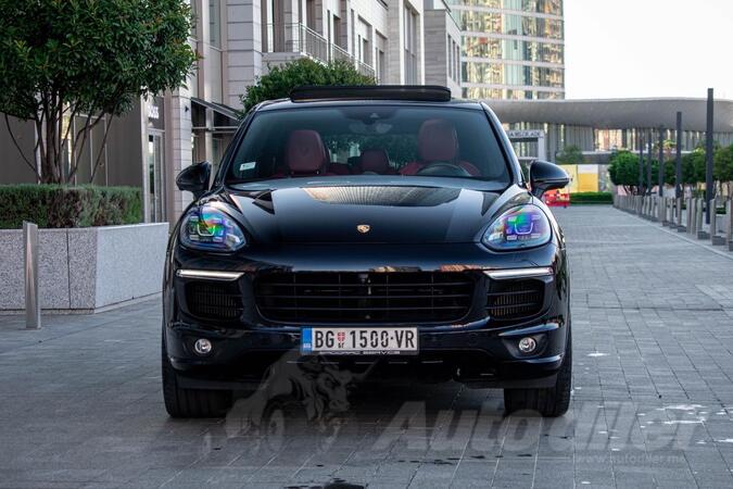 Porsche - Cayenne