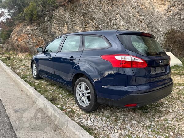 Ford - Focus -  125ks