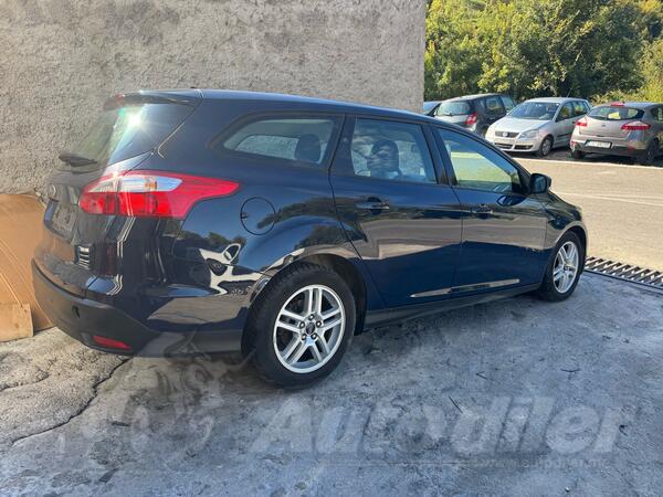 Ford - Focus - 1.0 ecoboost