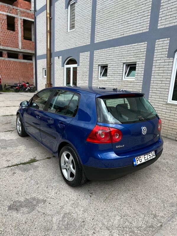 Volkswagen - Golf 5 - 1.9tdi