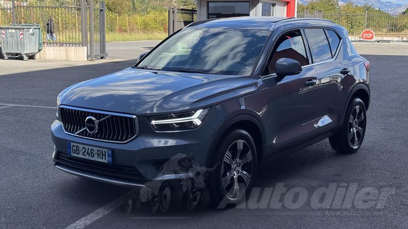 Volvo - XC 40 - D3