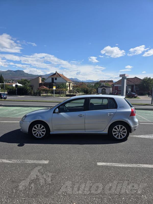 Volkswagen - Golf 5 - 1.9TDI