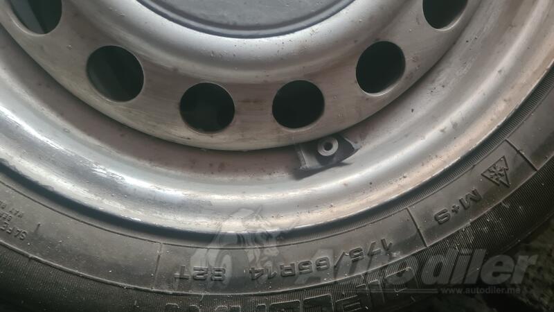 Dunlop - 175/65 14 - Zimska guma