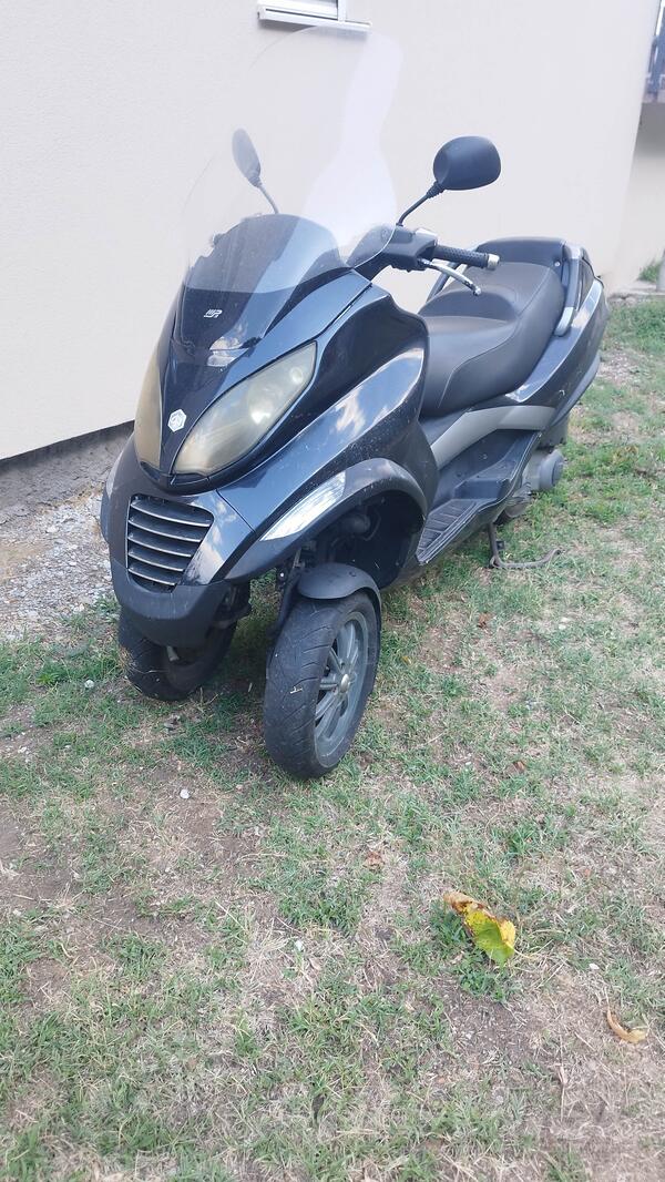 Piaggio - mp3